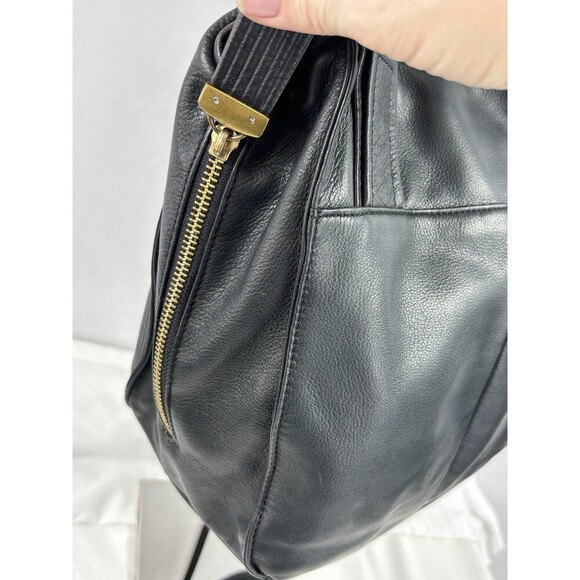 B Makowsky Shoulder Bag Tote Black Leather Brass Chain Hardware Pockets - Picture 9 of 16